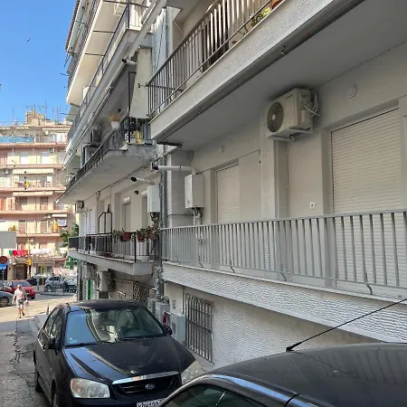Km51 Luxury Apartment Thessaloniki